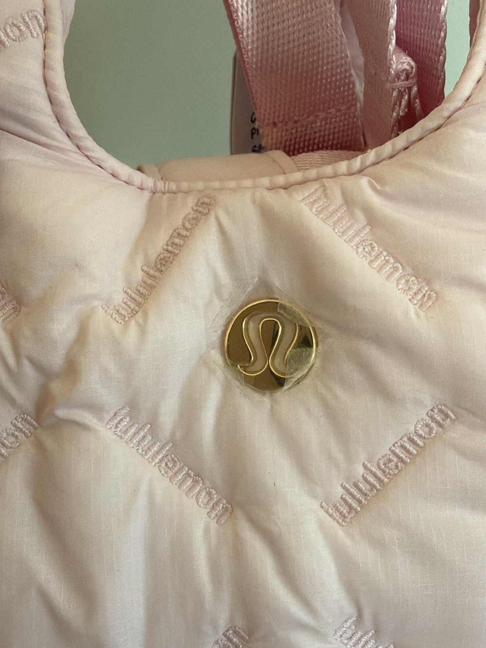 Lululemon Quilty Pleasures Phone Crossbody Purse - Picture 9 of 14